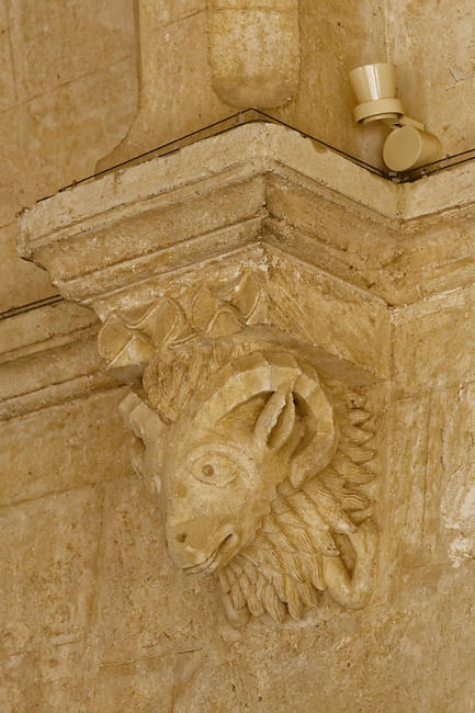 Abbaye de Montmajour-019